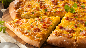 Rise and Shine Breakfast Pizza: A Family Favorite Morning Delight