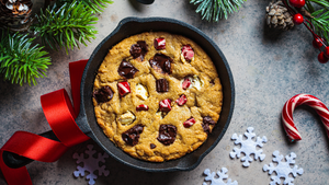 Indulge in Festive Delights with Pizza Pack's Christmas Cookie Pizza!